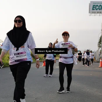 Runner Photo 7664948