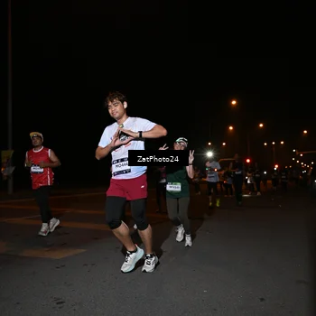 Runner Photo 7664950