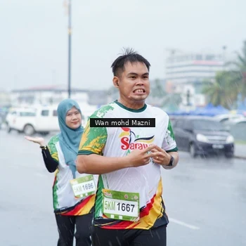 Runner Photo 7664959