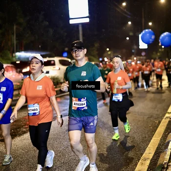 Runner Photo 7664961