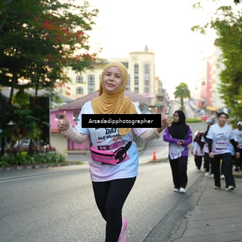 Runner Photo 7664966