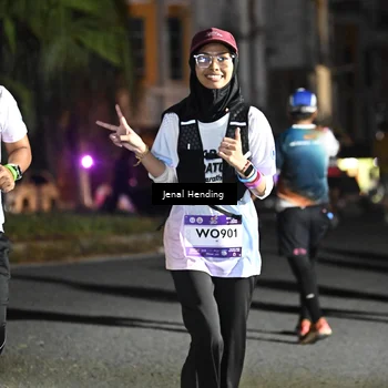 Runner Photo 7664970