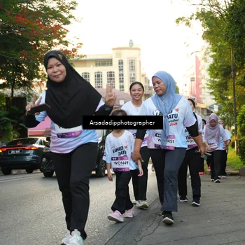 Runner Photo 7664974