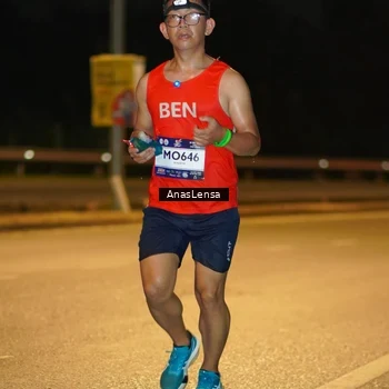 Runner Photo 7664976