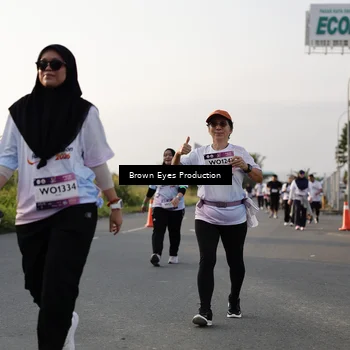 Runner Photo 7664979