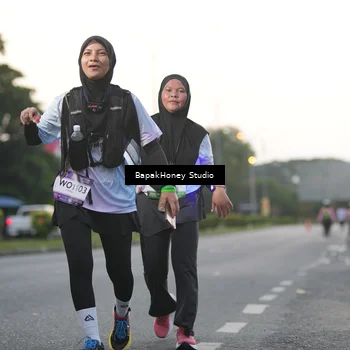 Runner Photo 7664999