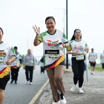 Runner Photo 7665003