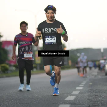 Runner Photo 7665006
