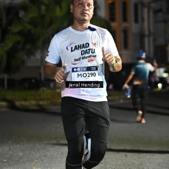 Runner Photo 7665008