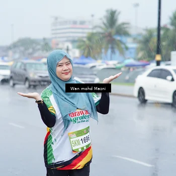 Runner Photo 7665027