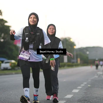 Runner Photo 7665045
