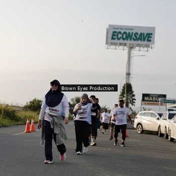 Runner Photo 7665049