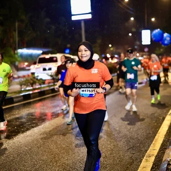 Runner Photo 7665064