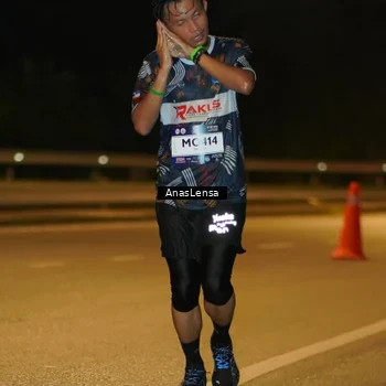Runner Photo 7665091