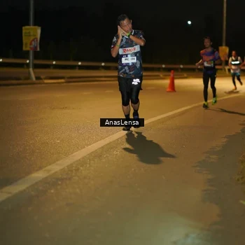 Runner Photo 7665098