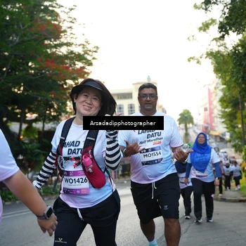 Runner Photo 7665119