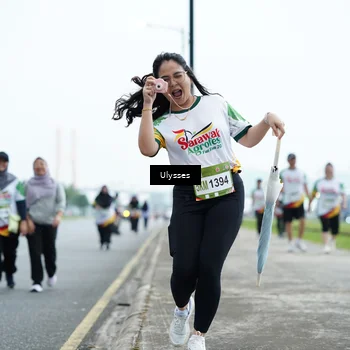 Runner Photo 7665131
