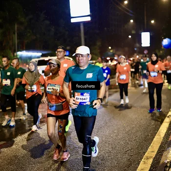 Runner Photo 7665132