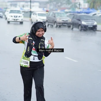 Runner Photo 7665148
