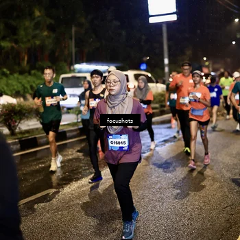 Runner Photo 7665158