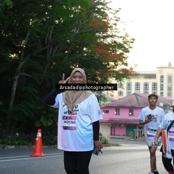 Runner Photo 7665159