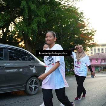 Runner Photo 7665170