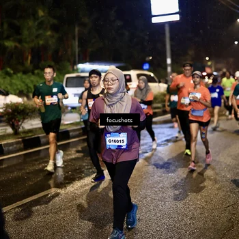 Runner Photo 7665178