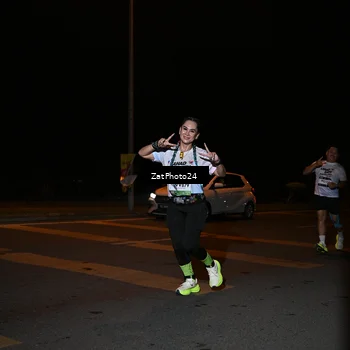 Runner Photo 7665187