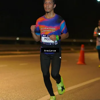 Runner Photo 7665193