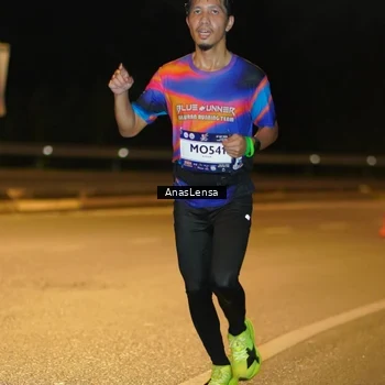 Runner Photo 7665215