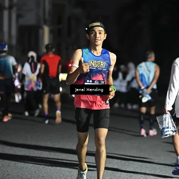Runner Photo 7665218