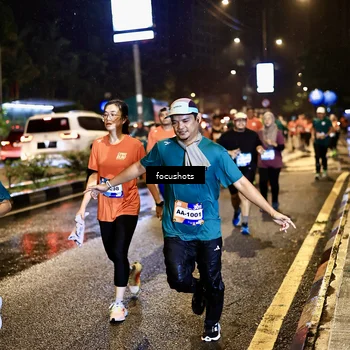 Runner Photo 7665224