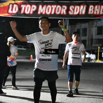 Runner Photo 7665228