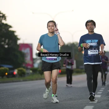 Runner Photo 7665241