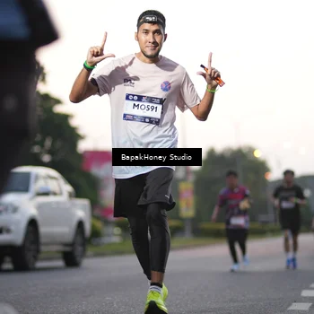 Runner Photo 7665254