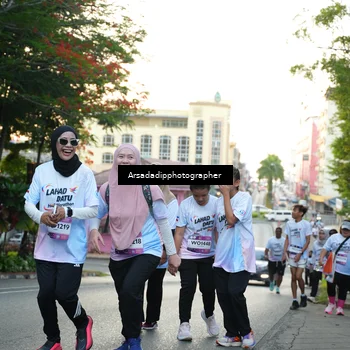 Runner Photo 7665265