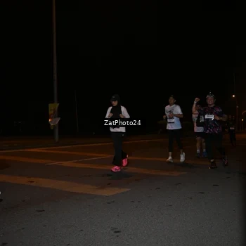 Runner Photo 7665268