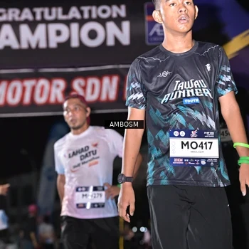 Runner Photo 7665274
