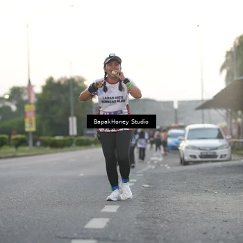 Runner Photo 7665282
