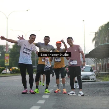 Runner Photo 7665289
