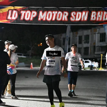 Runner Photo 7665342