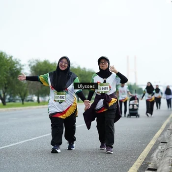 Runner Photo 7665344