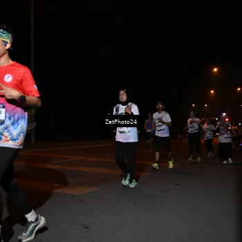 Runner Photo 7665361