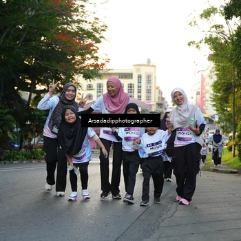 Runner Photo 7665367