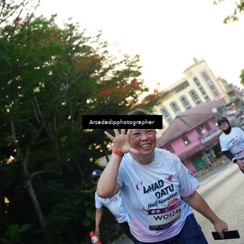 Runner Photo 7665374