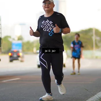 Runner Photo 7665375