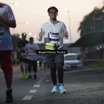Runner Photo 7665377