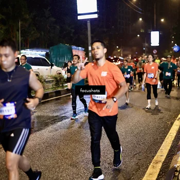Runner Photo 7665399