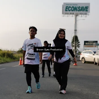 Runner Photo 7665404