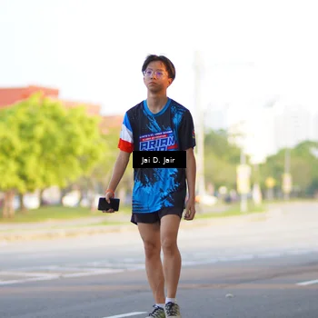 Runner Photo 7665405